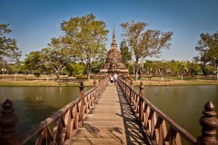 pont-bois-parc-sukhothai