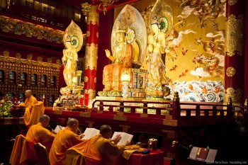 Buddha tooth relic temple Singapour