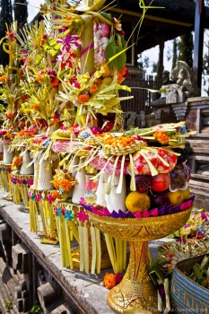 Offrandes temple Gunung Batur Bali Indonesie
