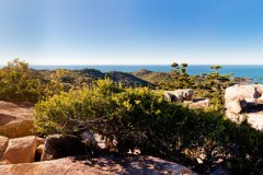 Vue panoramique d'Arthur Bay depuis The Forts, Magnetic Island